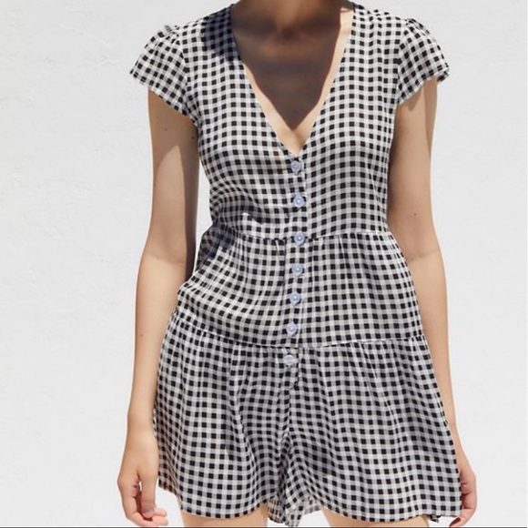 Button front romper - Picture 1 of 1